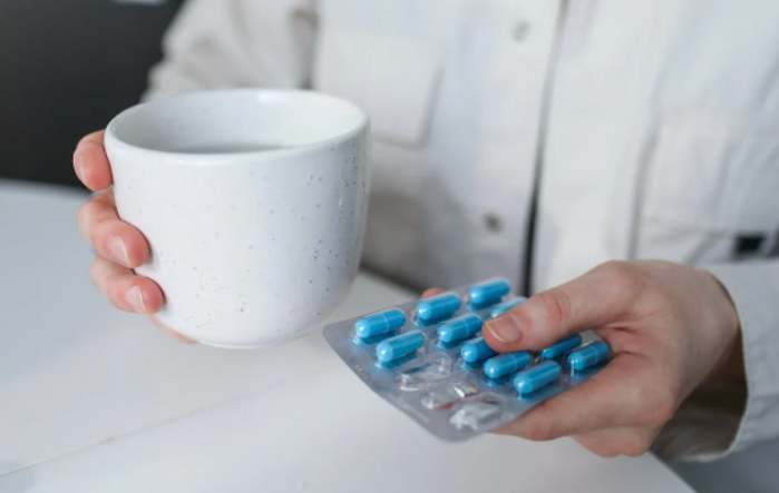 Medication capsule